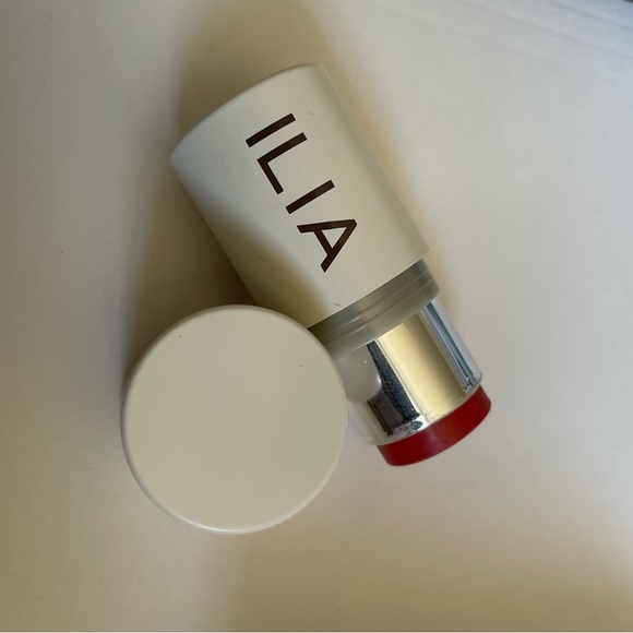 ILIA - Multi-Stick Cream Blush + Highlighter + Lip Tint BNIB - Picture 4 of 4